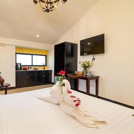 Coco Viet Homestay Хоян Екстер'єр фото
